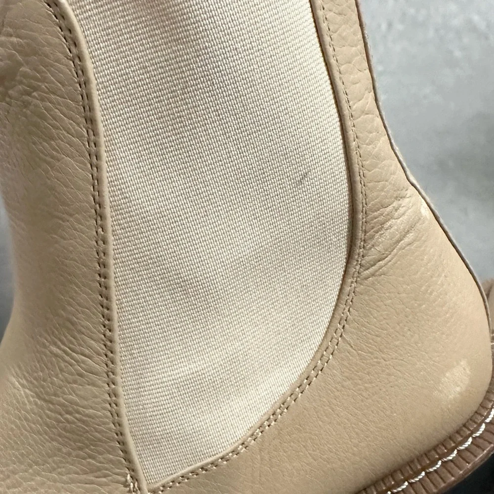 🌸SAM EDELMAN🌸 Laguna Waterproof Lug Sole
Chelsea Boot Sesame Size: 9 - Picture 12 of 15